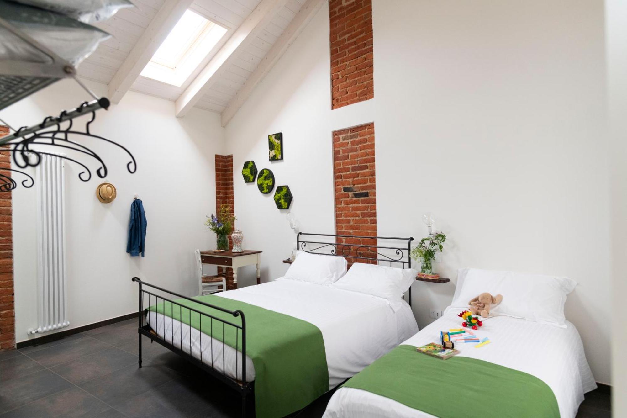 Ca' Nadin Agriturismo San Damiano dʼAsti Eksteriør billede