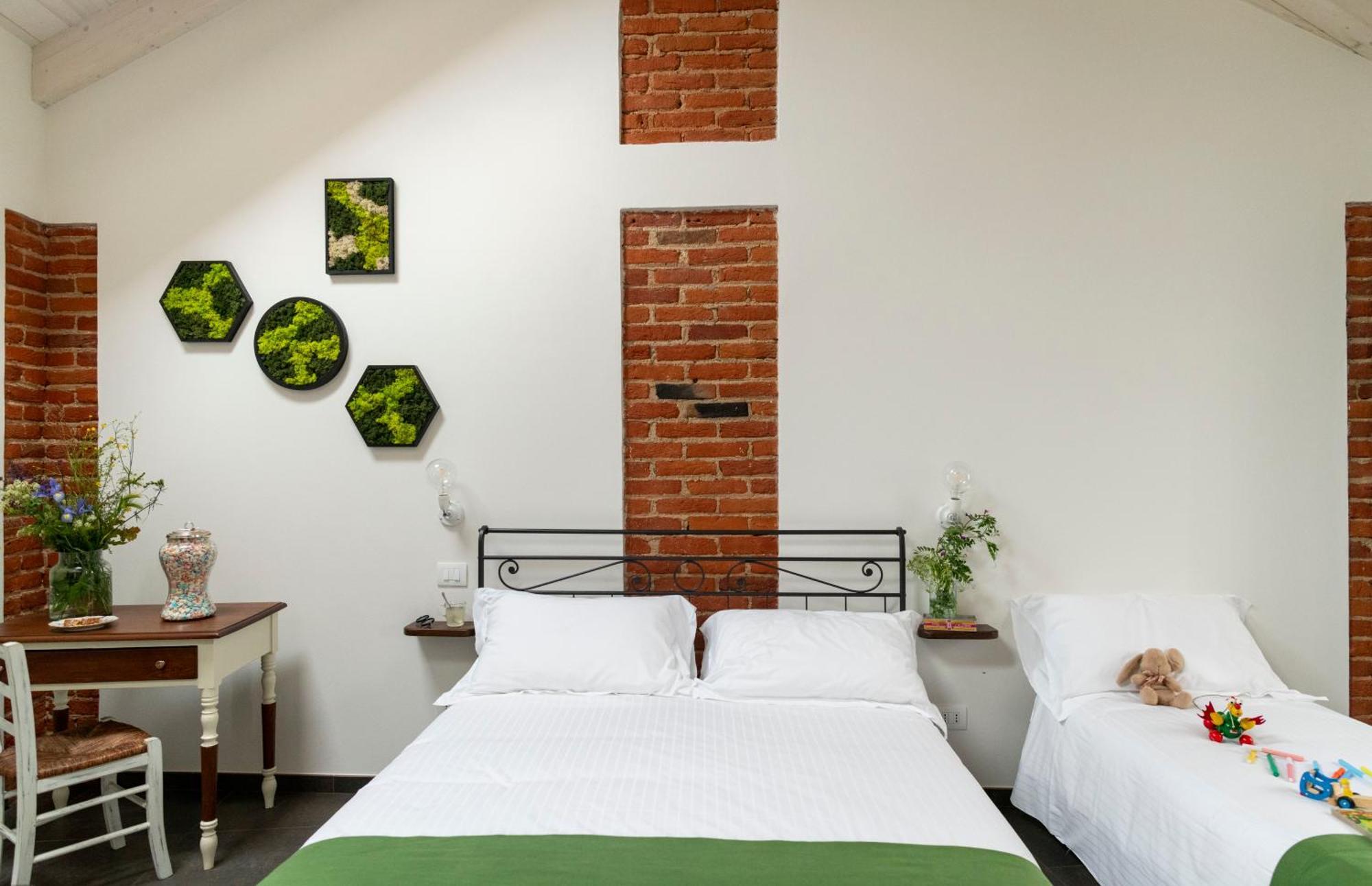 Ca' Nadin Agriturismo San Damiano dʼAsti Eksteriør billede